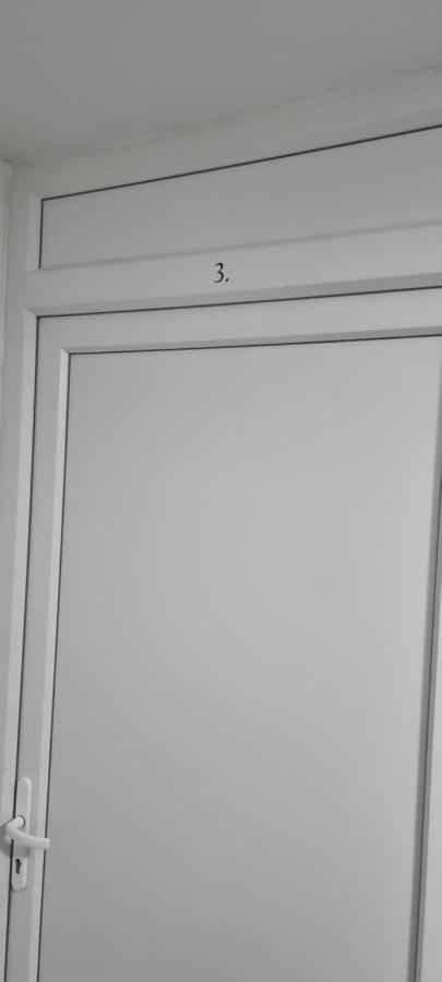 Muric Apartman 8 Ljubljana Luaran gambar