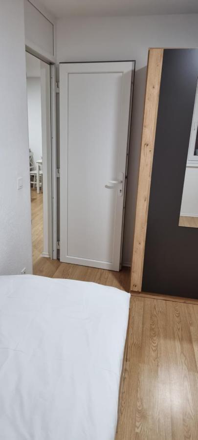 Muric Apartman 8 Ljubljana Luaran gambar